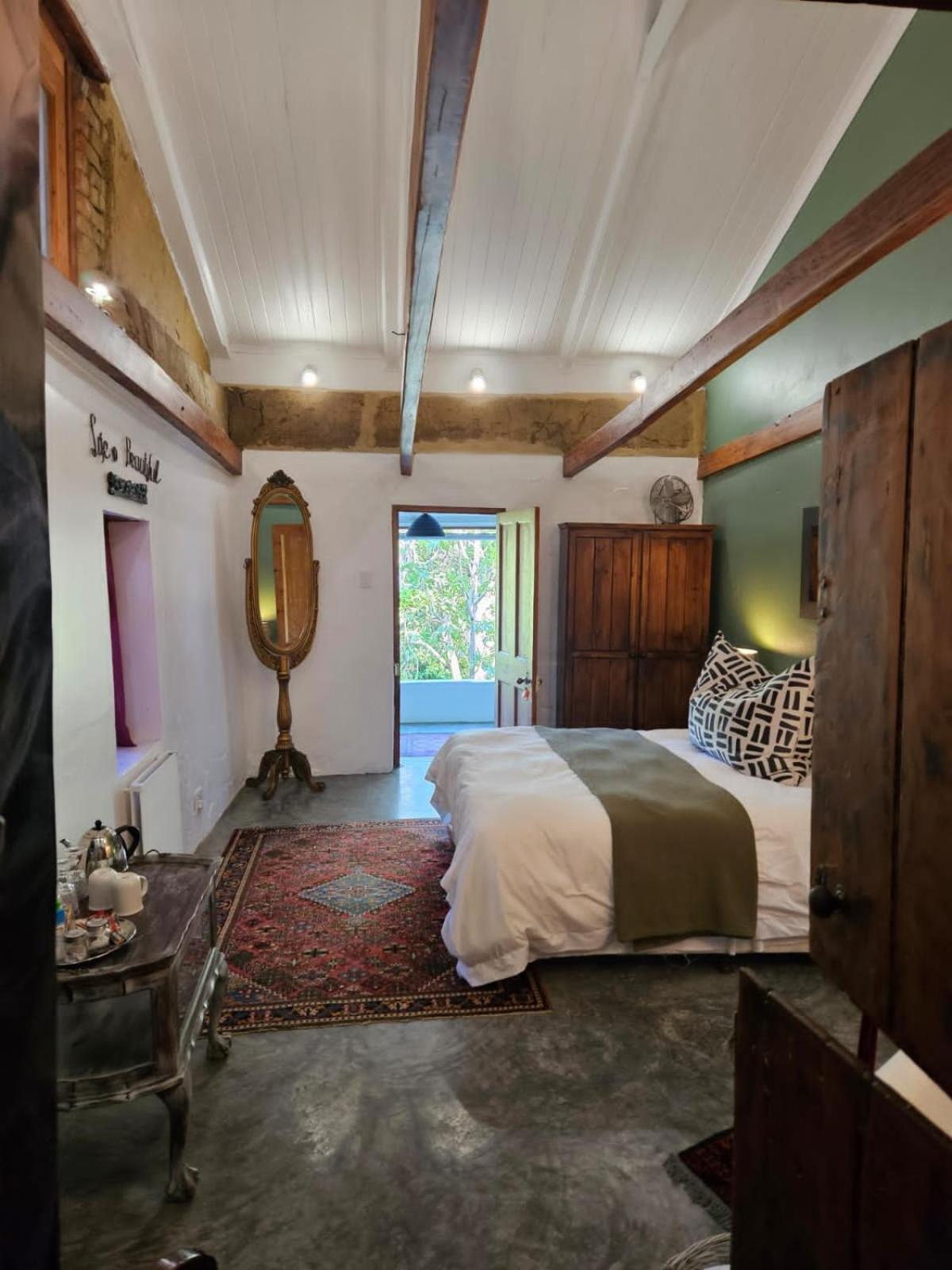 The Riverdeck Accommodation And Backpackers Knysna Exterior photo