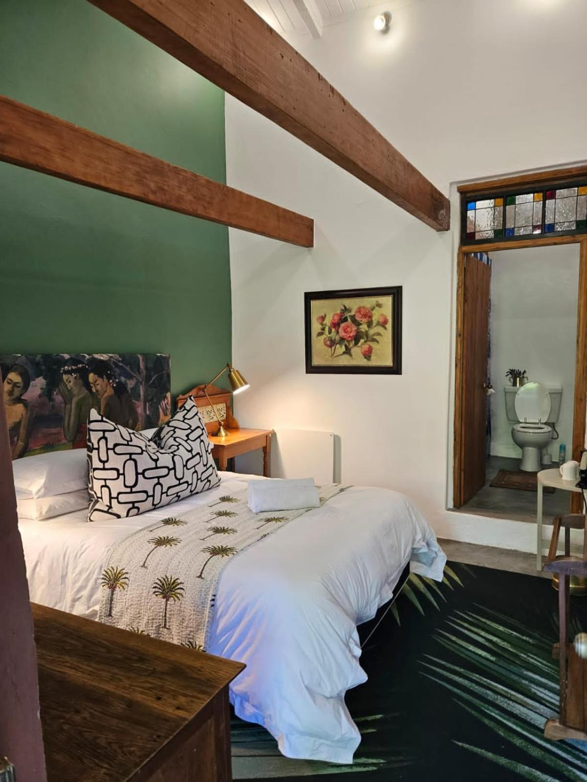 The Riverdeck Accommodation And Backpackers Knysna Exterior photo