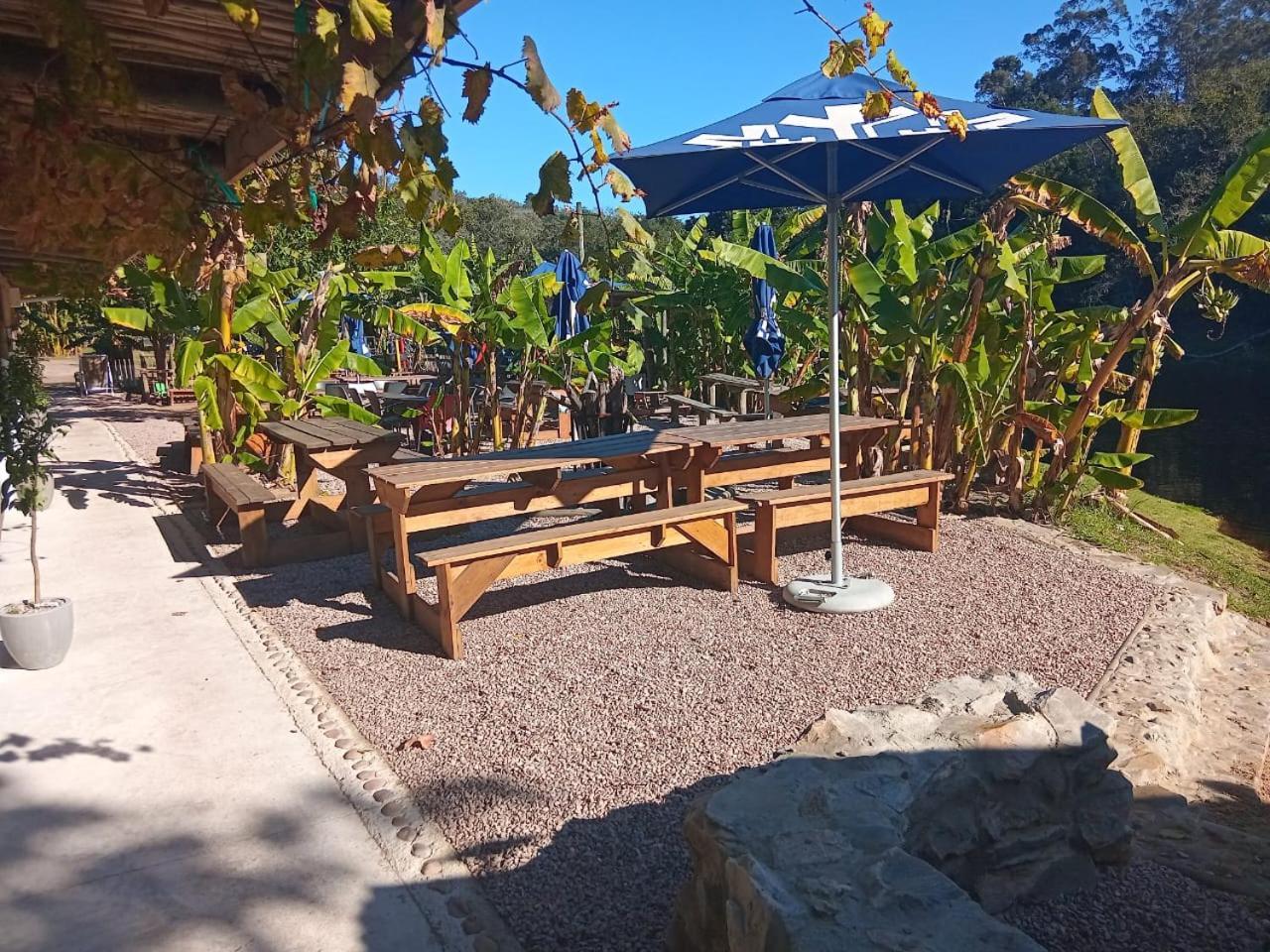 The Riverdeck Accommodation And Backpackers Knysna Exterior photo