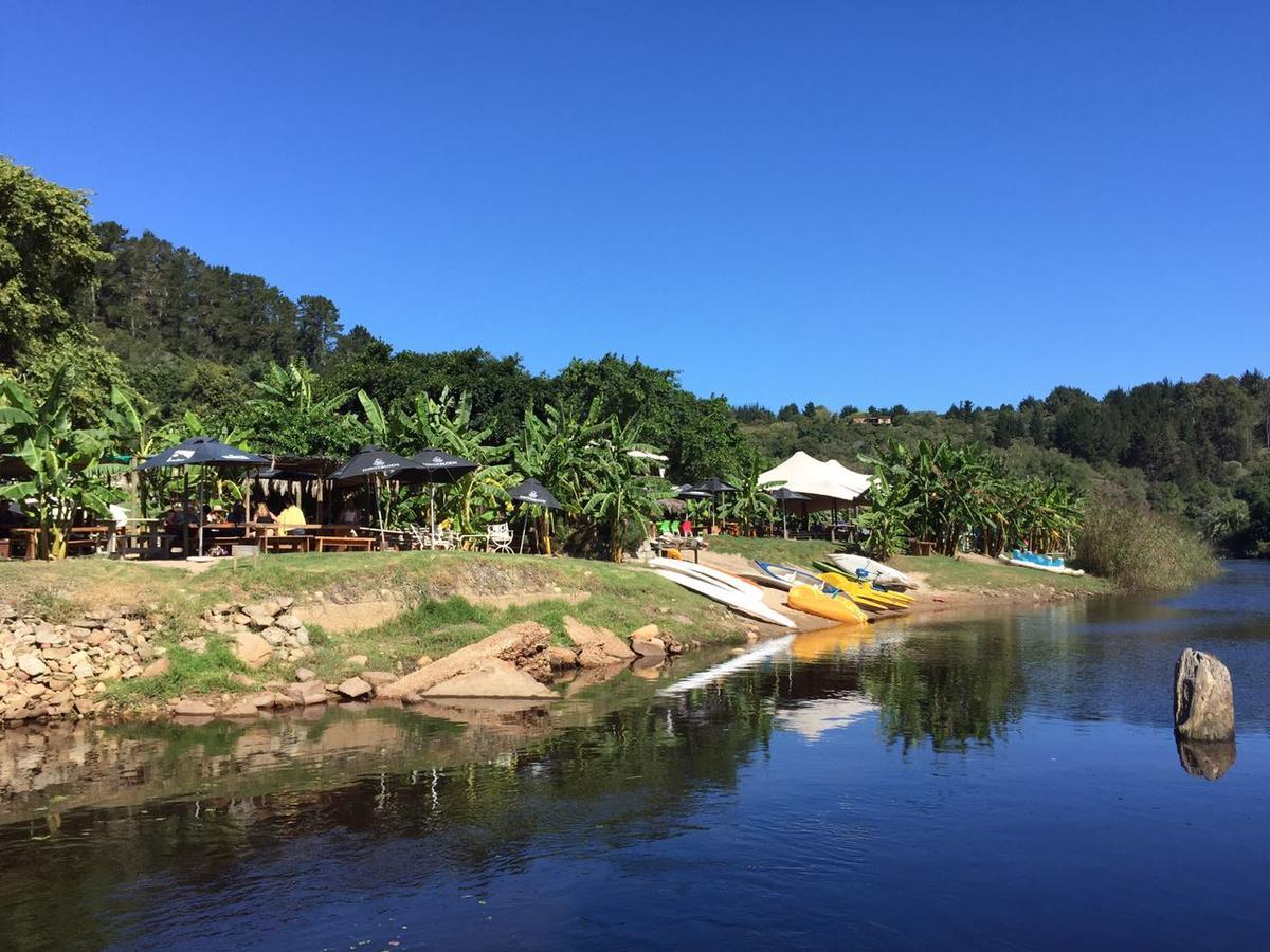 The Riverdeck Accommodation And Backpackers Knysna Exterior photo